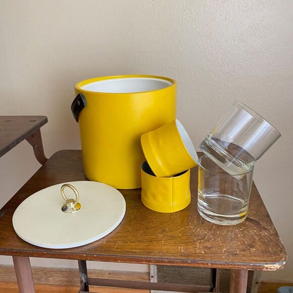 Vintage Yellow Vinyl Ice Bucket w Rocks Glasses Vinyl Cover Bar Set Mid-Century - Picture 2 of 8